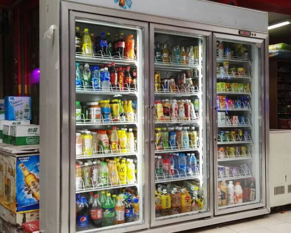 旺旺便利店三門飲料冷藏展示柜